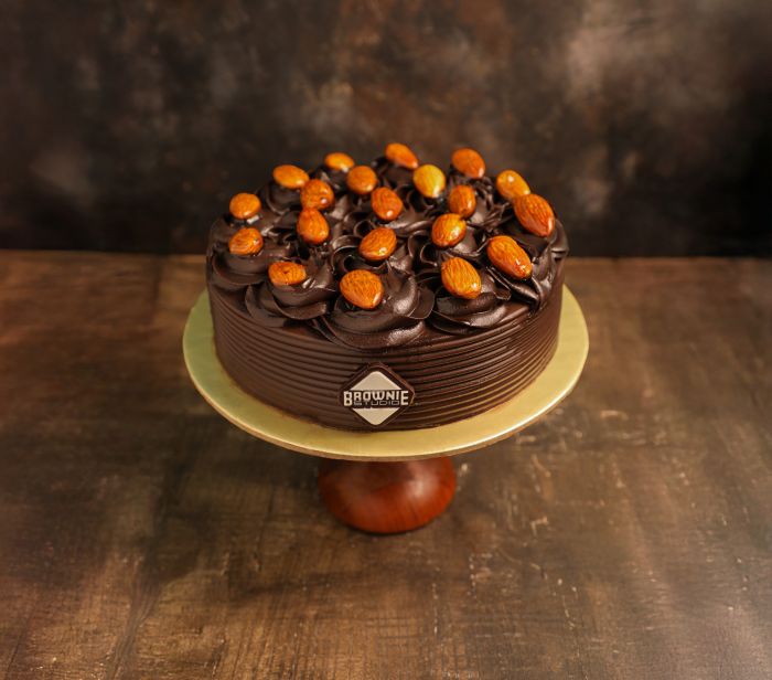 Praline Chocolate Truffle Cake (500g)