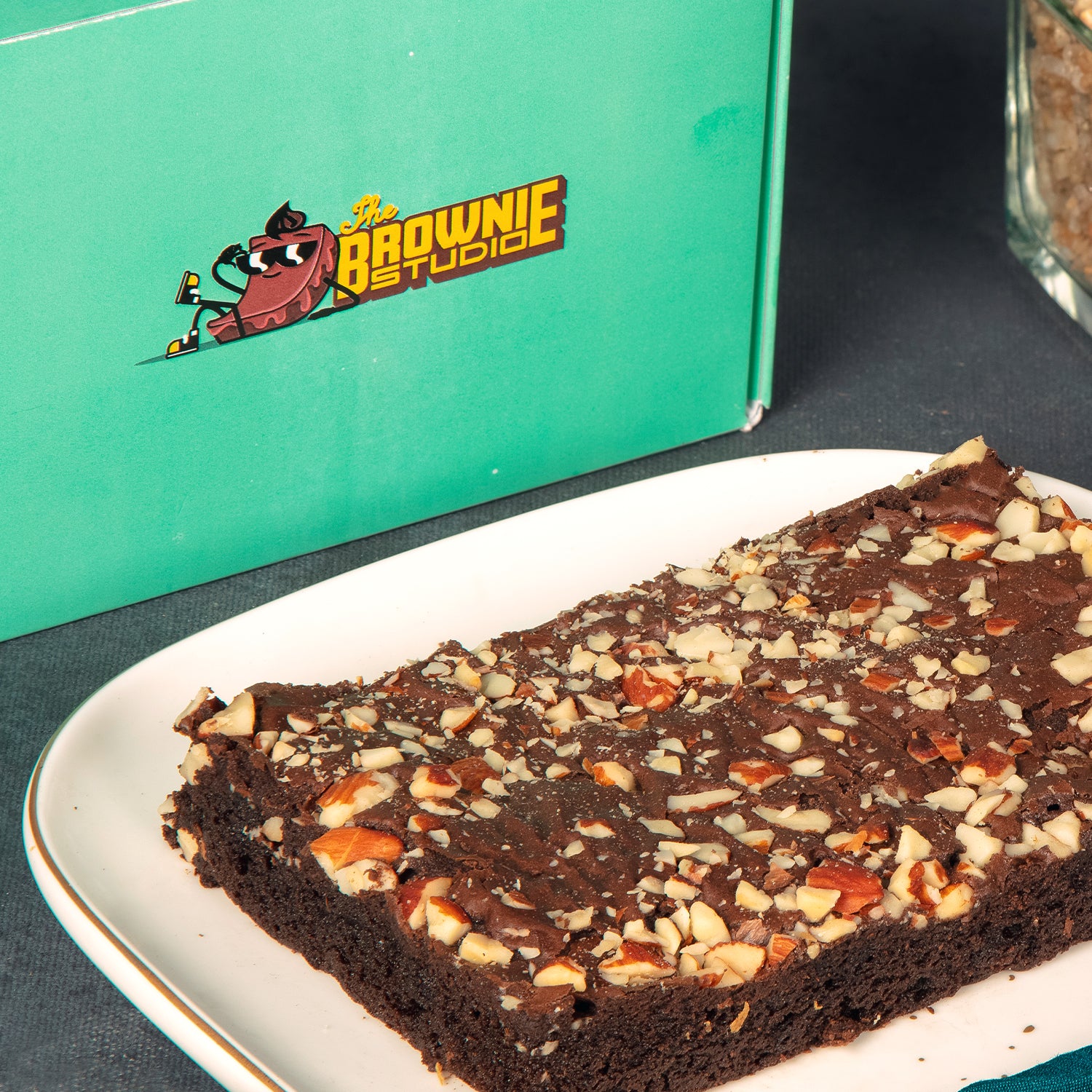 Brownie Box – THE BROWNIE STUDIO