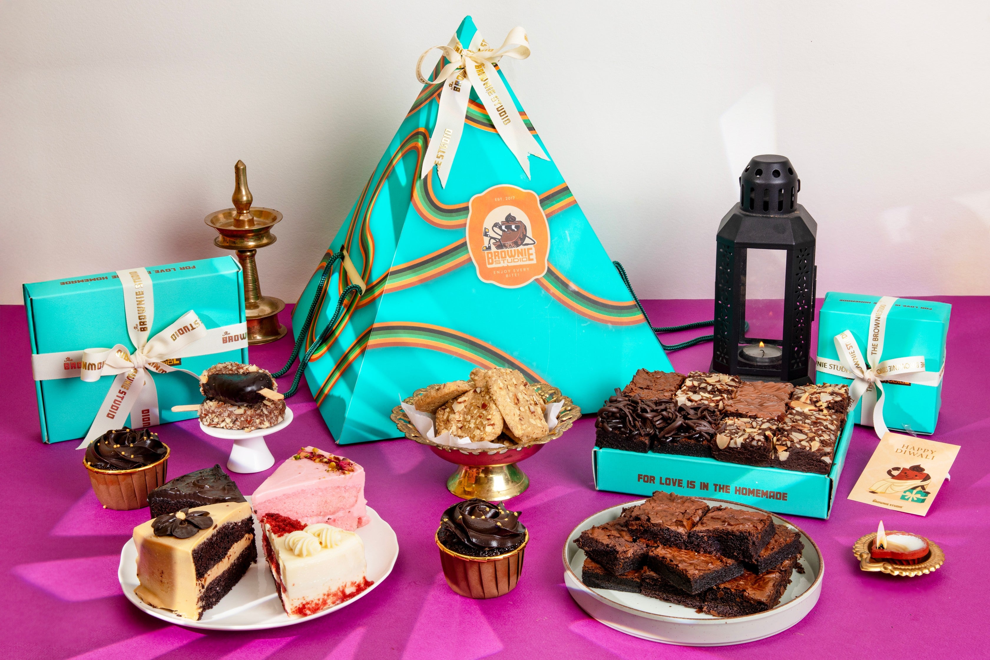 Indulgent Triangle Diwali Special Hamper