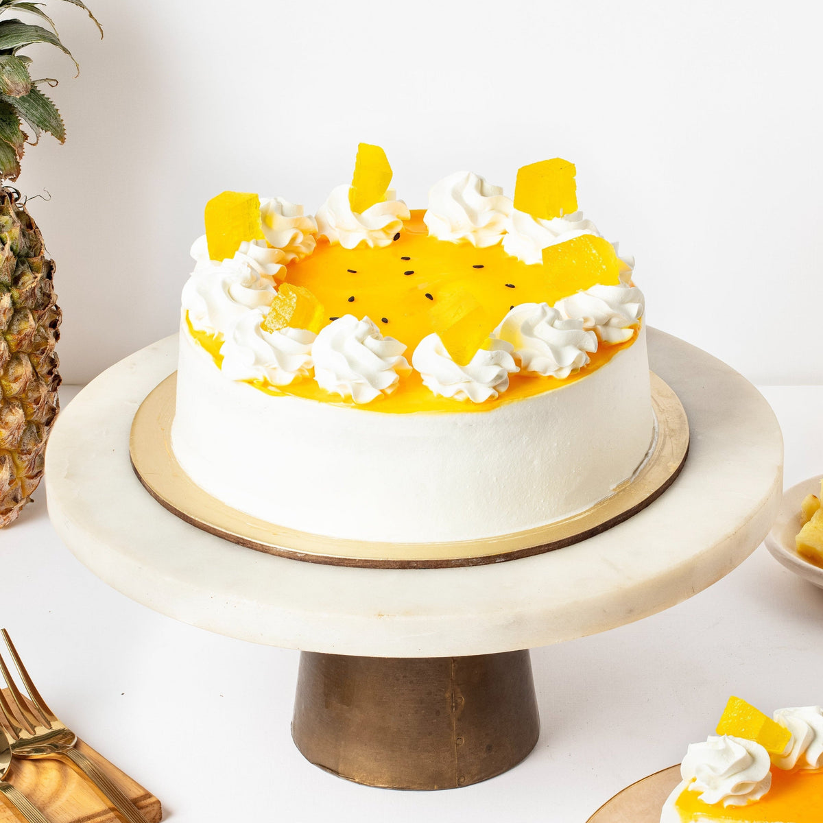 Pineapple Cake (550g)