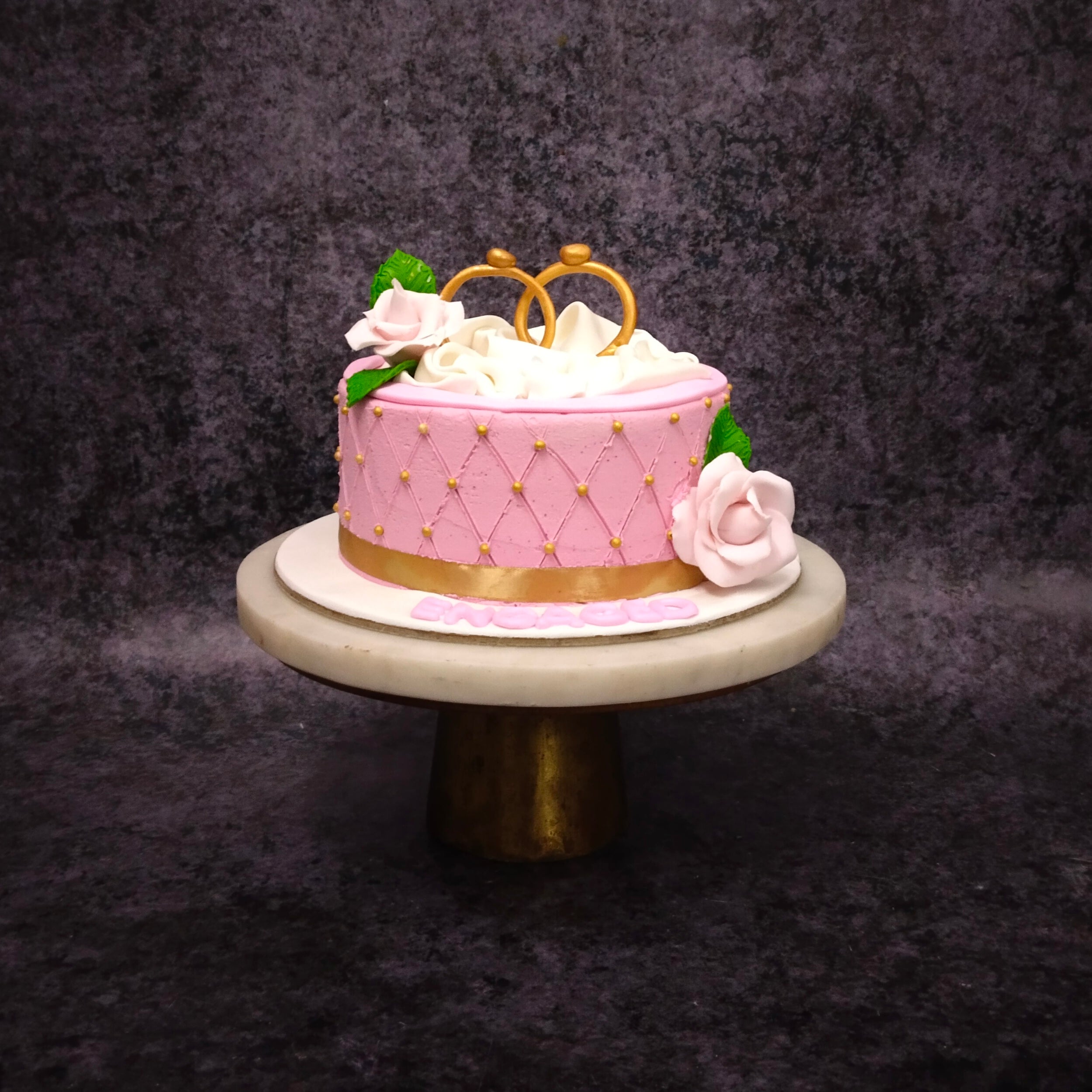 Engagement Cake 1 – Gateaux