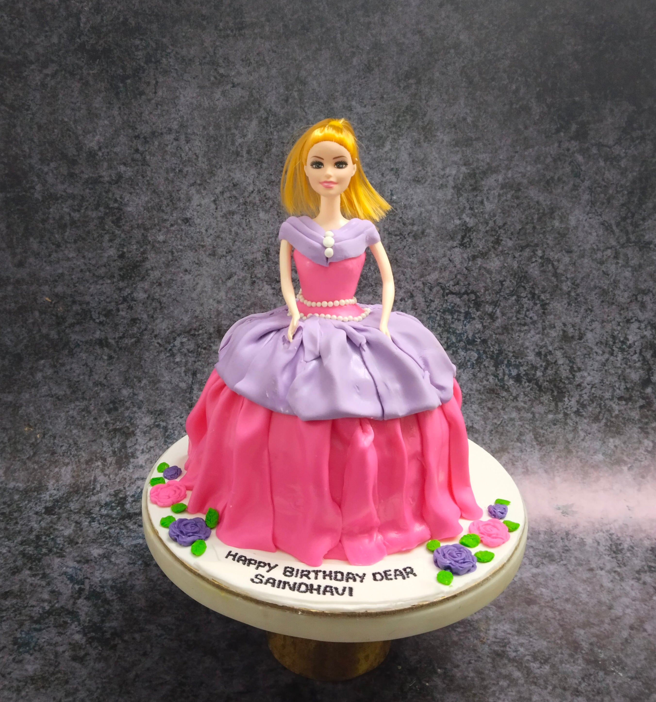 The Barbie Doll Cake – Nibblerz Desserts