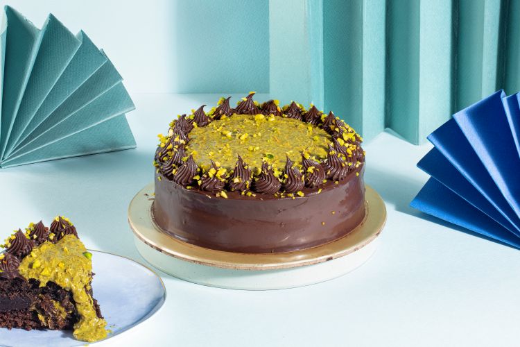 Dubai Kunafa Chocolate Cake [500 Grams]