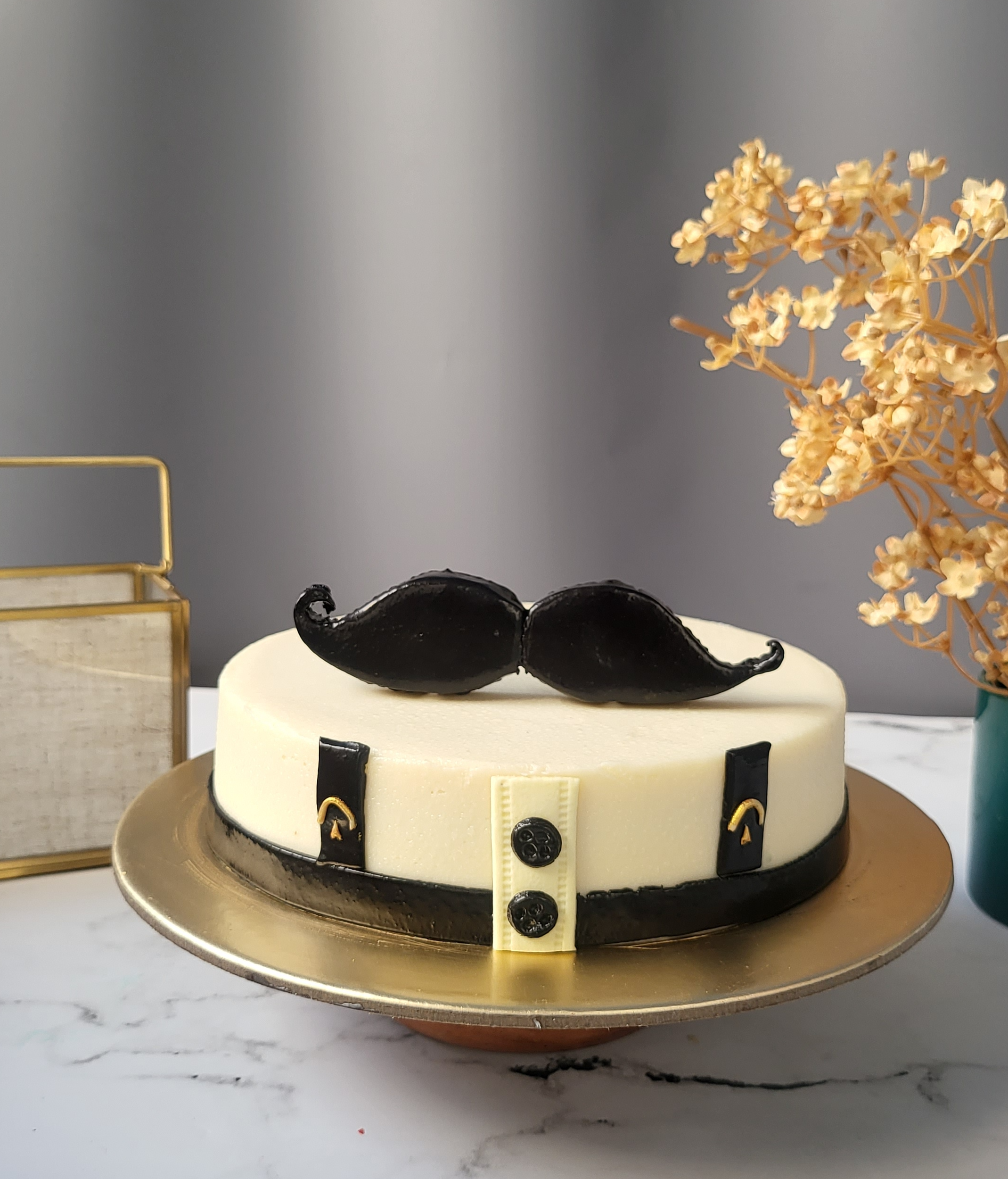 Mustache Icing 1st Birthday Cake - B0484 – Circo's Pastry Shop