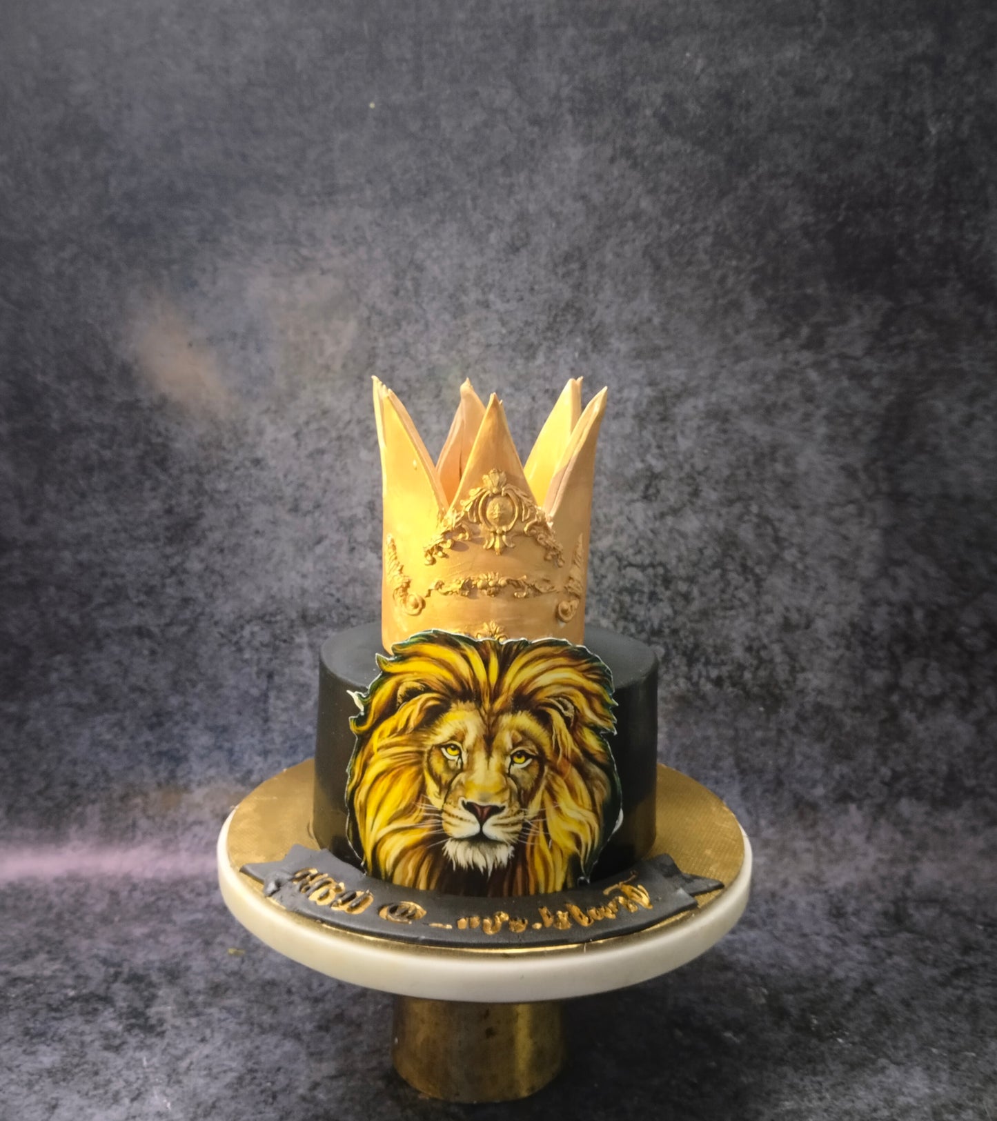 Regal Lion cake