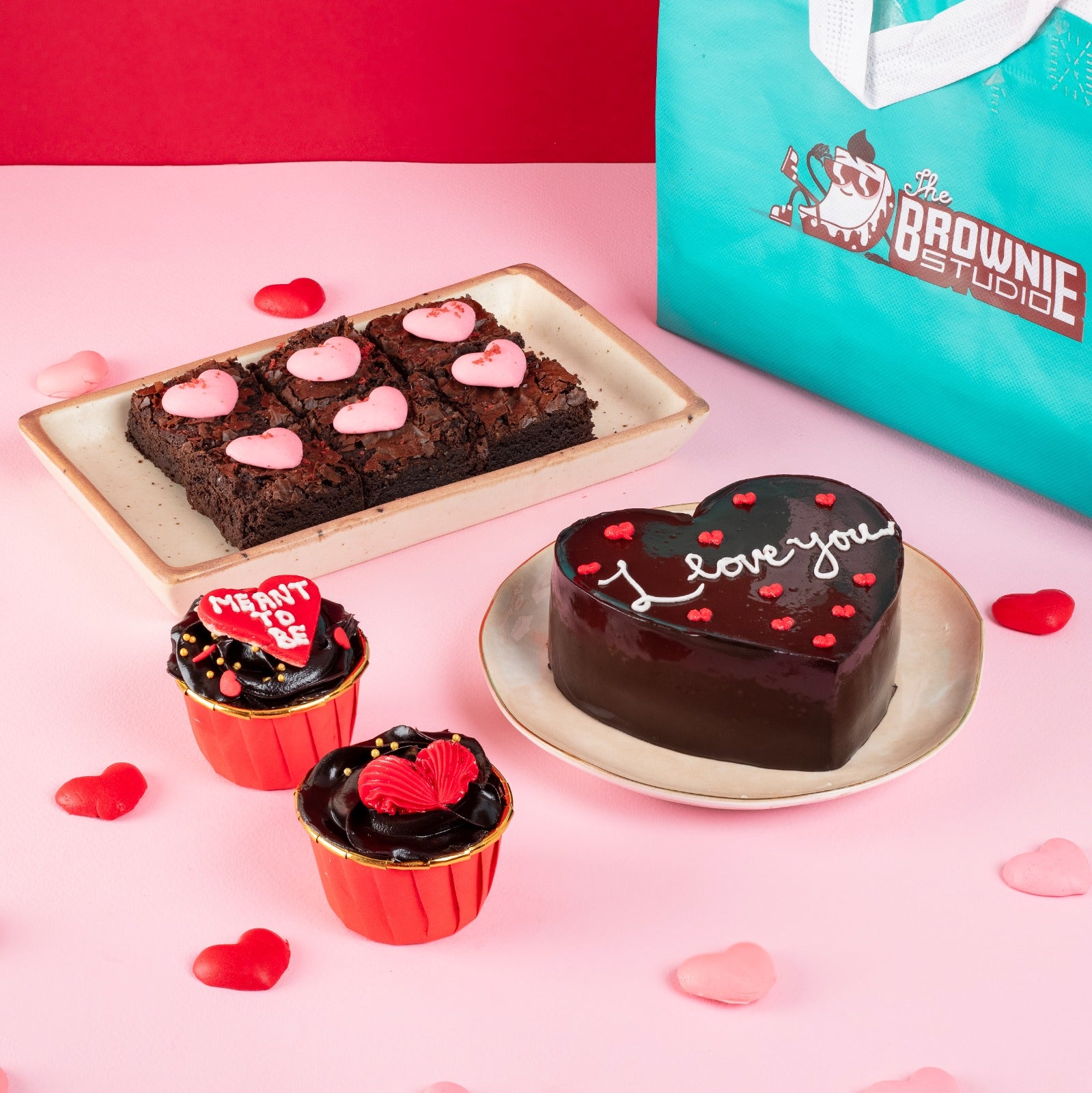 Artisry Valentine Special Gift Hamper Bag